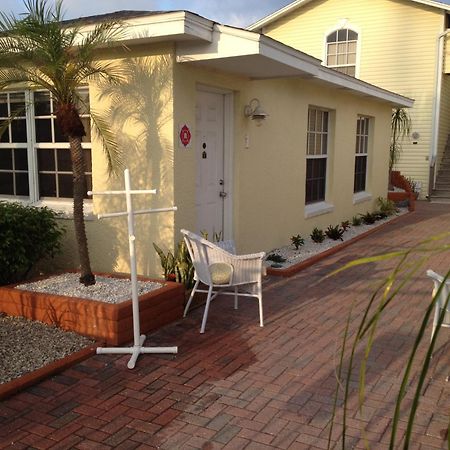 Sand Glo Villas Indian Rocks Beach Exterior foto